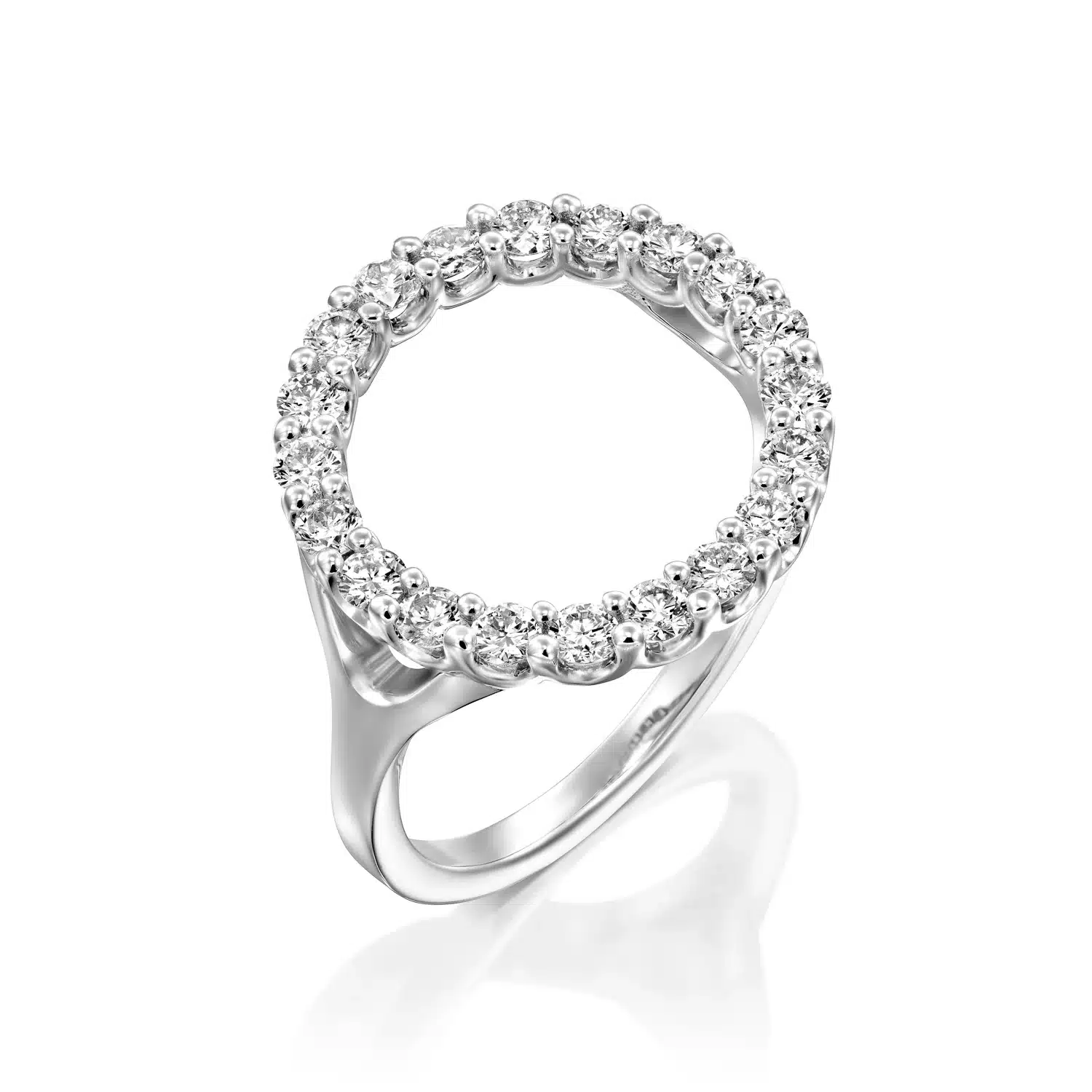 0.70 Carat Plateau Circle Shape Round Diamond Ring - Image 1