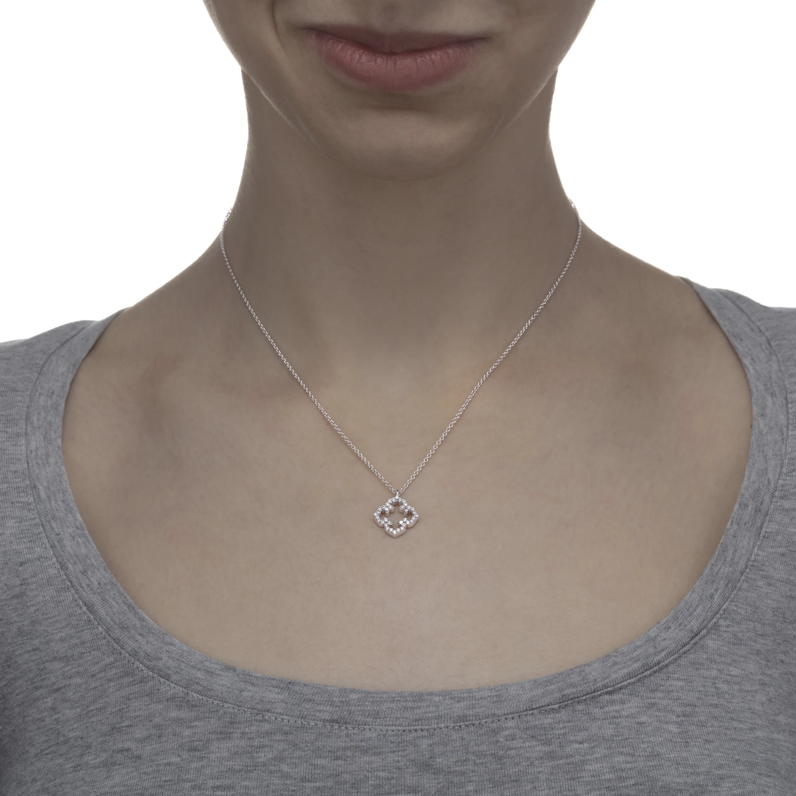 Lucky Radiance 0.20 ct Diamond Pendant - Image 3